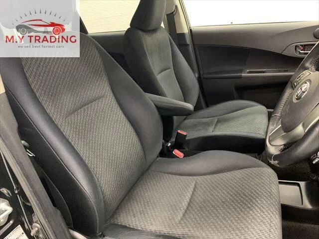 
								TOYOTA RACTIS BLACK full									
