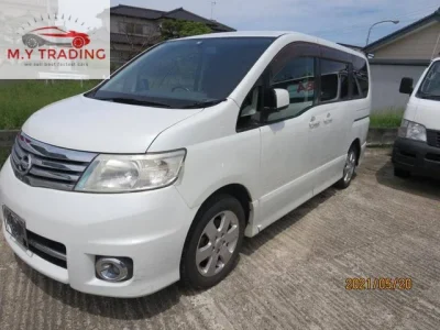 Nissan Serena Highway Star