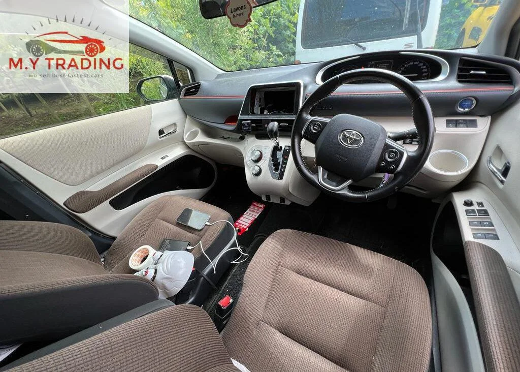 
								TOYOTA SIENTA 2015 ACCIDENT full									