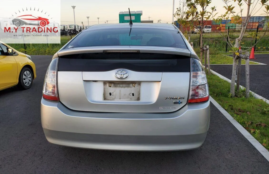 
								TOYOTA PRIUS 2005 full									