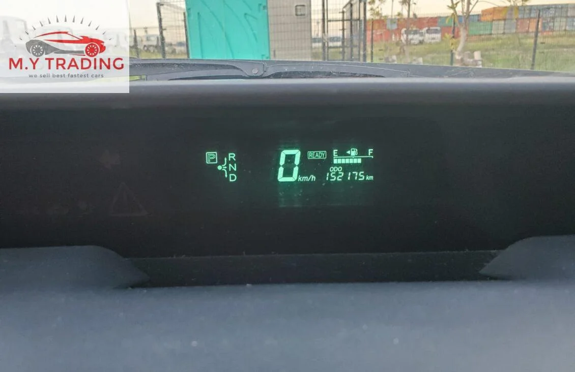 
								TOYOTA PRIUS 2005 full									