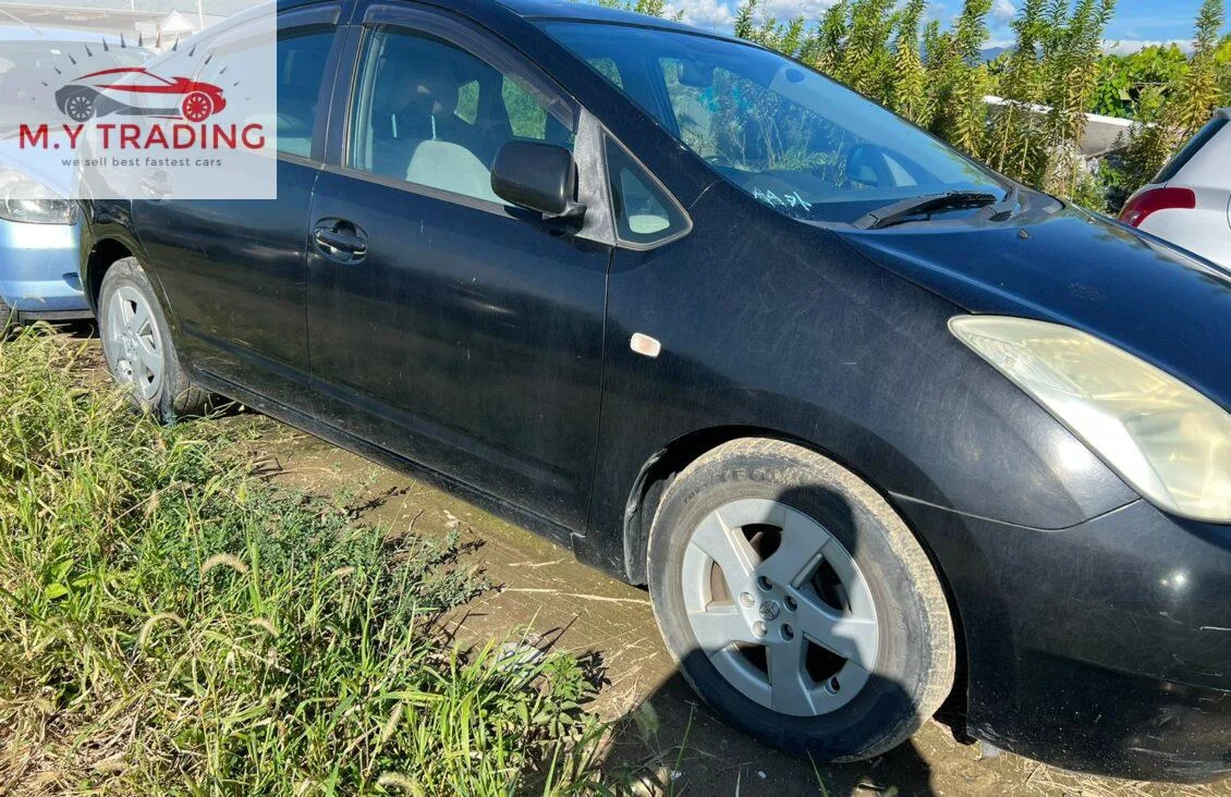 
								TOYOTA PRIUS 2003 BLACK full									