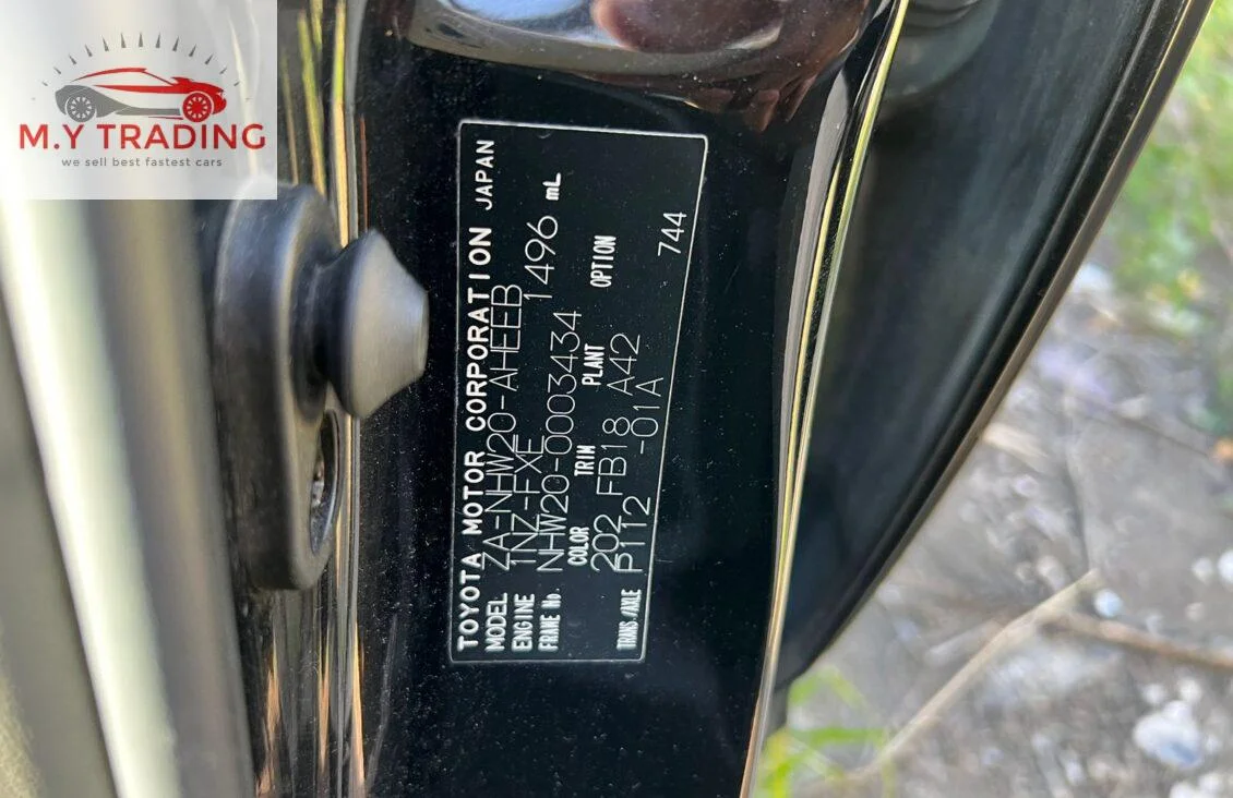 
								TOYOTA PRIUS 2003 BLACK full									